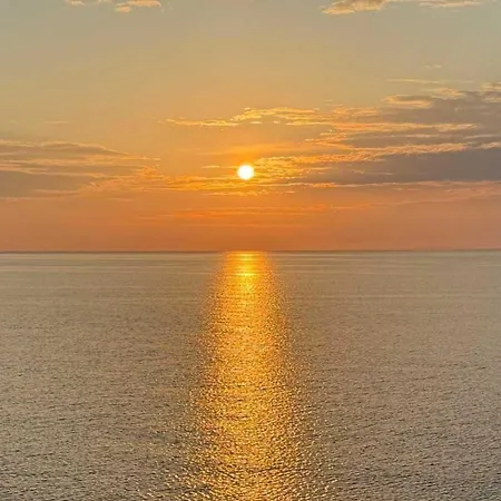 Luna Apartment Mamaia